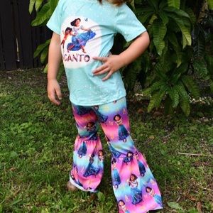 Encanto Set Pants and Tshirt